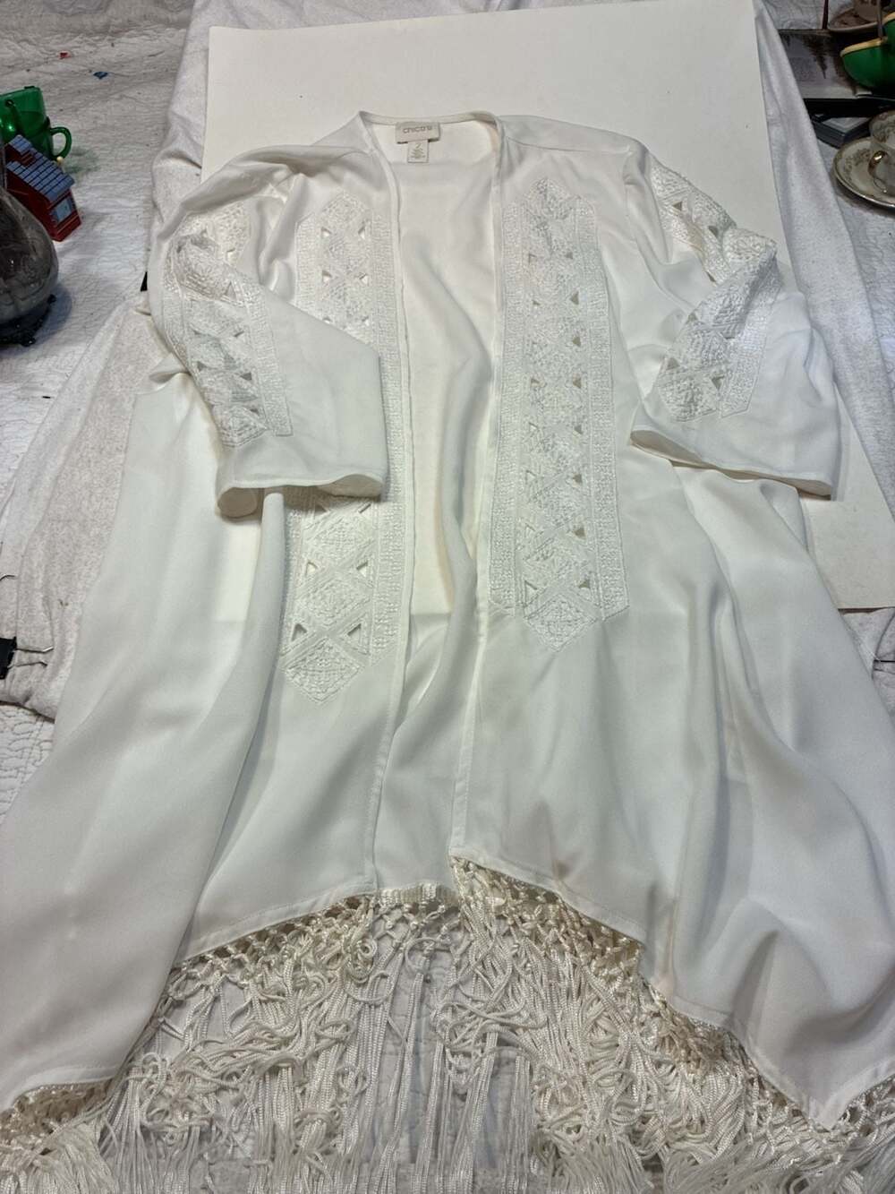 Chico's White Embroidered Fringe Hem Open Front Kimono Cardigan Size 2